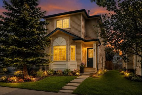 7152 Sierra Morena Blvd Sw, Calgary, AB, T3H3G8 | Card Image