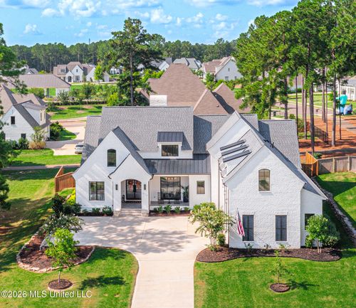 310 Lake Village Dr, Madison, MS, 39110-6589 | Card Image