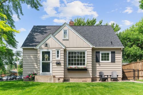 3252 Georgia Ave S, Saint Louis Park, MN, 55426-3410 | Card Image