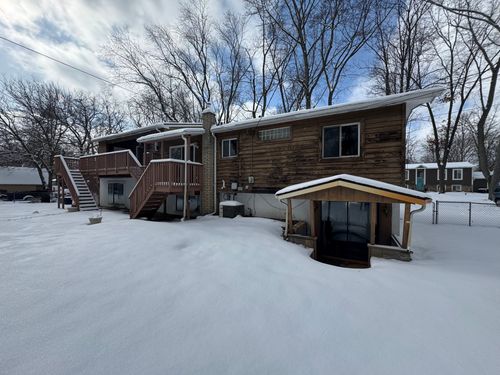 3099 Chenoa St, Commerce Twp, MI, 48382-4104 | Card Image