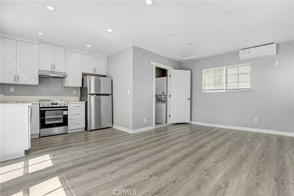 Residential Lease in Los Angeles 2