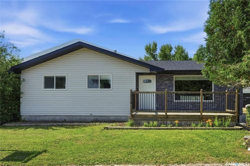 214 Pierce St, Strasbourg, SK, S0G4V0 | Card Image