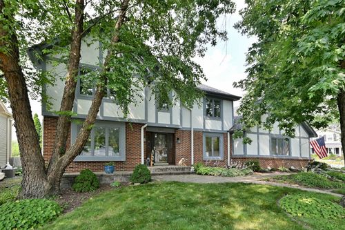 27W168 Chartwell Dr, Winfield, IL, 60190-1095 | Card Image