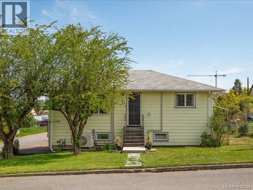 11 French St, Ladysmith, BC, V9G1A1 | Card Image