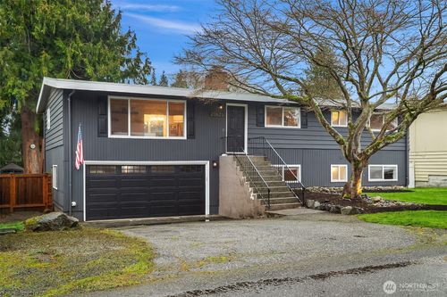20623 81st Avenue W, Edmonds, WA, 98026 | Card Image