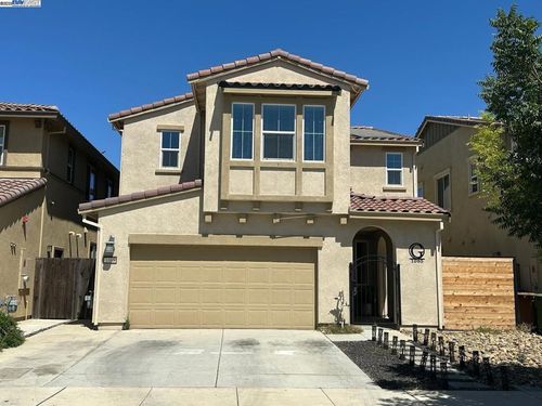 1085 Alloro Dr, Brentwood, CA, 94513-3029 | Card Image