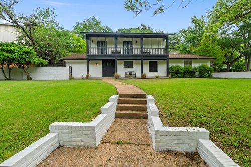 3520 Highland View Dr, Austin, TX, 78731-4031 | Card Image