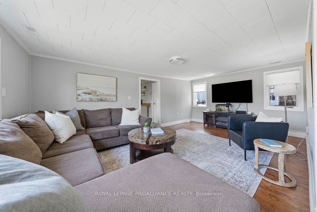 657 49 Highway, House other with 3 bedrooms, 2 bathrooms and 5 parking in Prince Edward County ON | Image 18