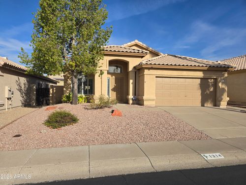 1314 E Sheena Dr, Phoenix, AZ, 85022-4482 | Card Image