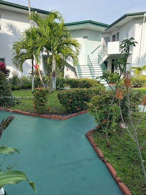 apt-115-18720 Ne 18th Ave, Miami, FL, 33179-4237 | Card Image