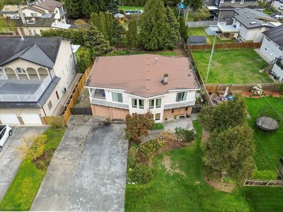 3150 Chrisdale Ave, House other with 5 bedrooms, 2 bathrooms and 6 parking in Burnaby BC | Image 3