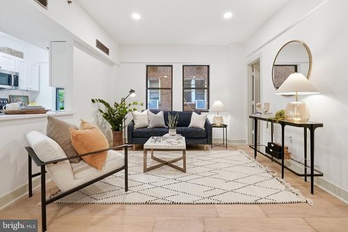 203-1727 R St Nw, WASHINGTON, DC, 20009-2452 | Card Image