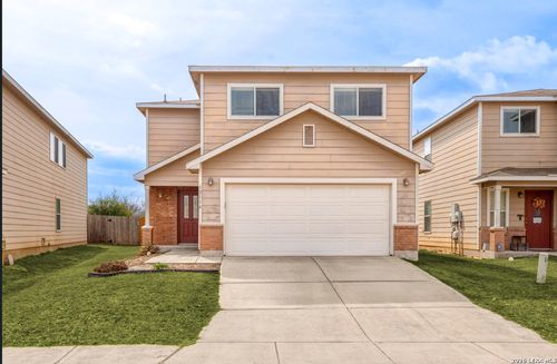 12114 Mountain Pne, San Antonio, TX, 78254-6073 | Card Image