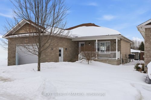 109 Royal Crt, Limoges, ON, K0A2M0 | Card Image