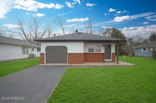 95 Barbados Dr S, Toms River, NJ, 08757-4027 | Card Image