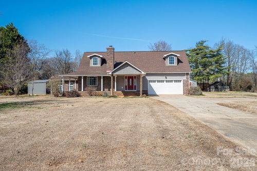 2617 Surrey Dr, Lincolnton, NC, 28092-7718 | Card Image