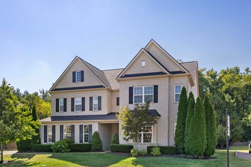 9781 Glenmore Ln, Brentwood, TN, 37027-1434 | Card Image