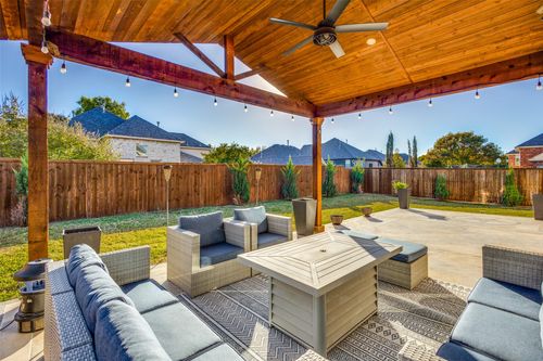 8901 Brook Hollow Dr, Mckinney, TX, 75072-8304 | Card Image