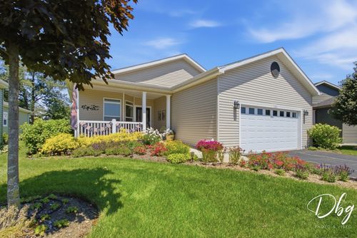 1512 Concord Cir, Grayslake, IL, 60030-2150 | Card Image
