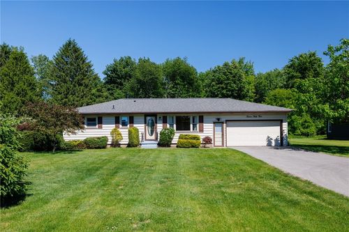 1254 Shoecraft Rd, Webster, NY, 14580-8954 | Card Image