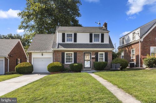 1435 Kenhorst Blvd, READING, PA, 19607-2117 | Card Image