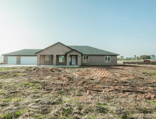 20568 Road 31, Madera, CA, 93638-7838 | Card Image