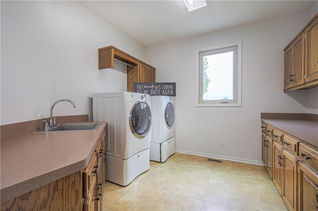 26528-23.09 S. Metcalf Road, House other with 5 bedrooms, 4 bathrooms and null parking in Louisburg KS | Image 19