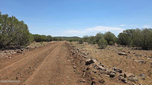 1026 Sw Qt Arco Pipeline, Seligman, AZ, 86046 | Card Image