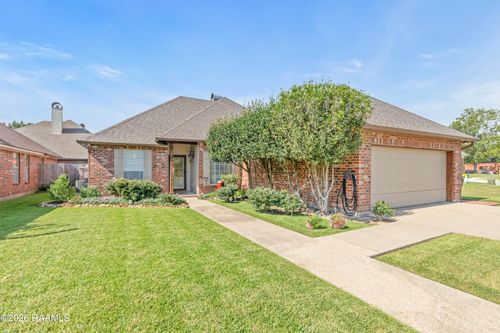 203 Commons Dr, Lafayette, LA, 70508-2555 | Card Image