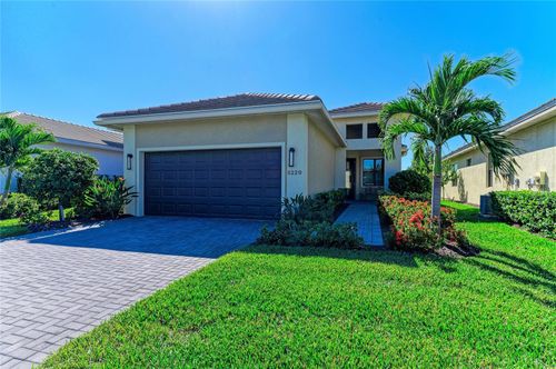 5220 Barnett Cir, BRADENTON, FL, 34211-1108 | Card Image