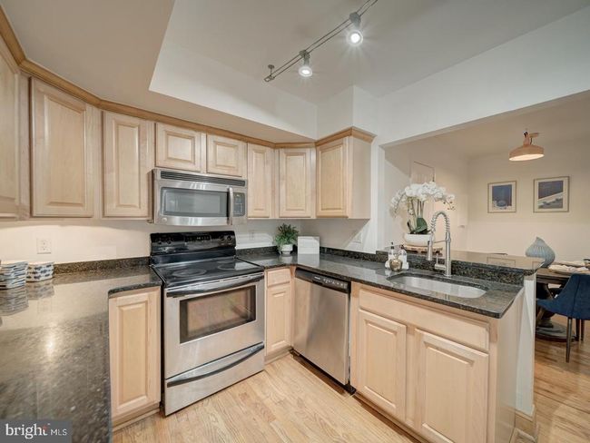 APT-23 - 1715 15 Th St Nw, Condo with 2 bedrooms, 2 bathrooms and null parking in WASHINGTON DC | Image 25