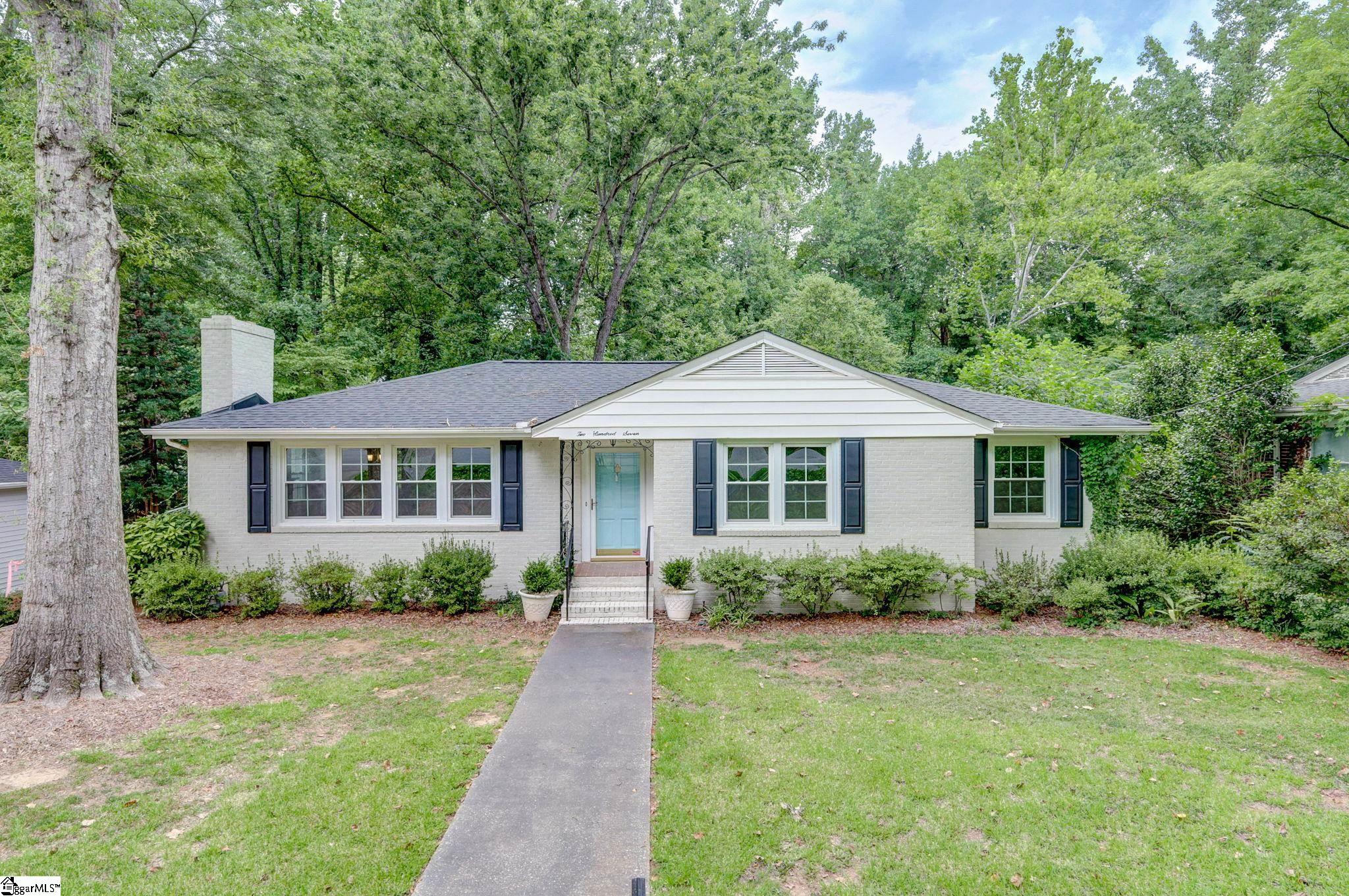 Bradley Blvd, Greenville, SC 29609