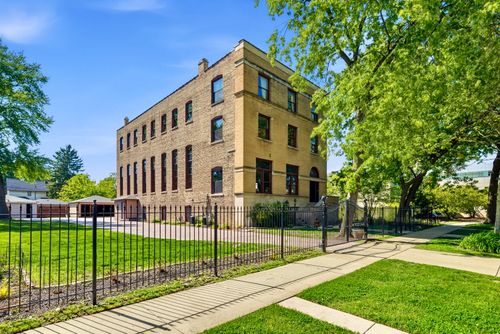 g-117 S Lombard Ave, Oak Park, IL, 60302-2705 | Card Image