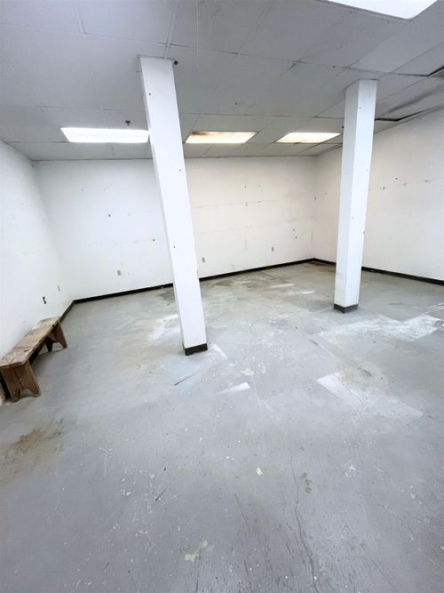 120 Pleasant St, Morristown, VT, 05661-4410 | Card Image