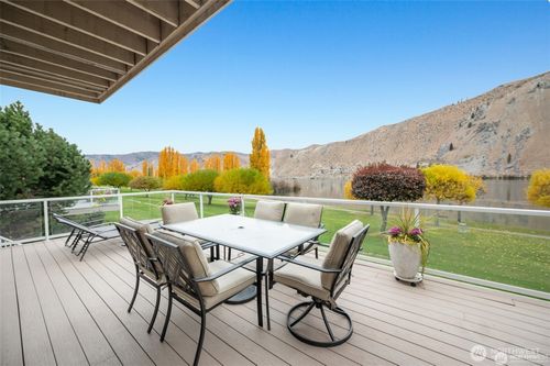 345 Lakefront Dr, Orondo, WA, 98843-9643 | Card Image