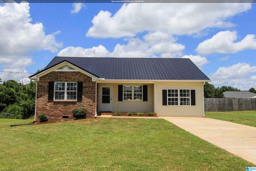 119 Agan Ct, Weaver, AL, 36277-4645 | Card Image
