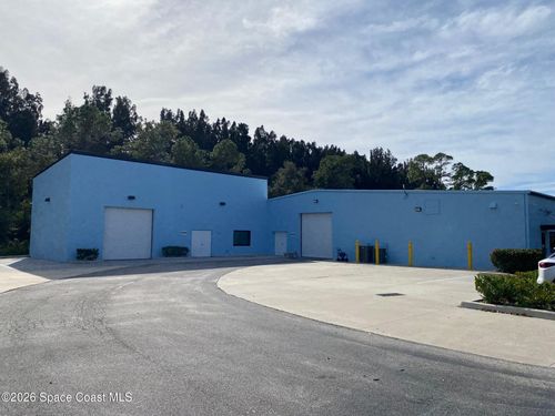 1-650-sf-650 Atlantis Road, Melbourne, FL, 32904 | Card Image