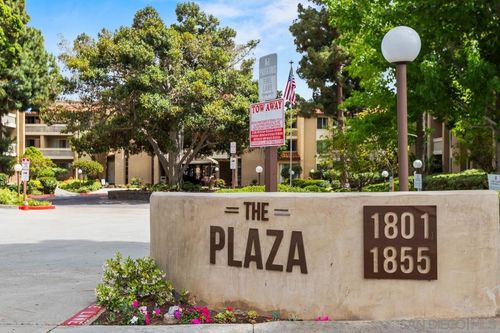 unit-5-309-1855 Diamond St, San Diego, CA, 92109-3341 | Card Image