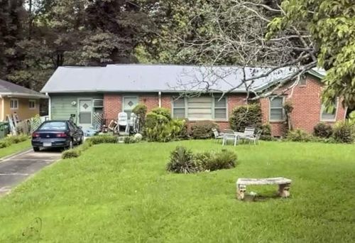 1805 Sandringham Dr Sw, Atlanta, GA, 30311-4407 | Card Image