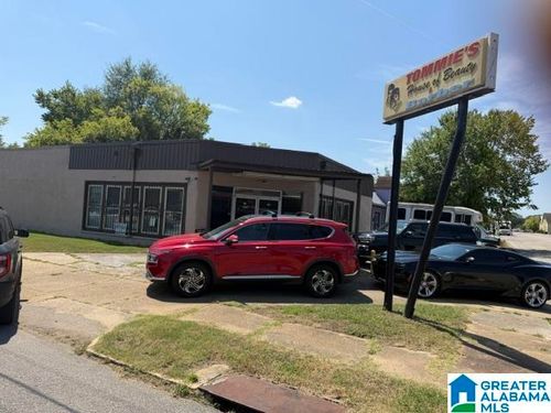 1931 6th Ave N, Bessemer, AL, 35020-4812 | Card Image