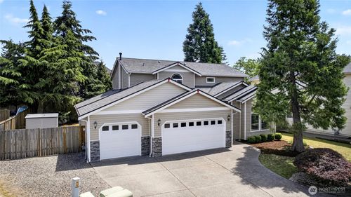 11313 177th Ave E, Bonney Lake, WA, 98391-8197 | Card Image