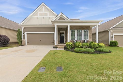 5021 Lydney Cir, Waxhaw, NC, 28173-0301 | Card Image