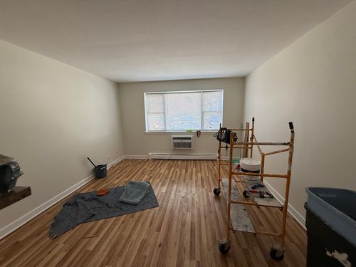 apt-3w-1039 College Ave, Wheaton, IL, 60187-5768 | Card Image