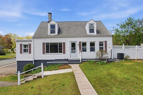 304 High St, Randolph, MA, 02368 | Card Image
