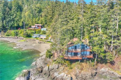 91 N Hidden Cove Lane, House other with 2 bedrooms, 1 bathrooms and null parking in Lilliwaup WA | Image 2