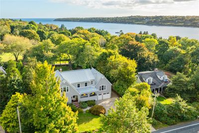 149 Hamilton Avenue, House other with 5 bedrooms, 4 bathrooms and 8 parking in Jamestown RI | Image 3