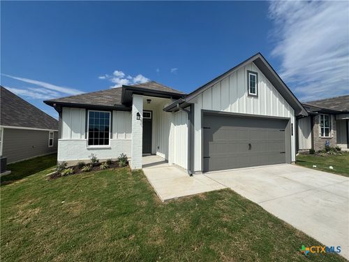 210 University Ave, Troy, TX, 76579-3947 | Card Image