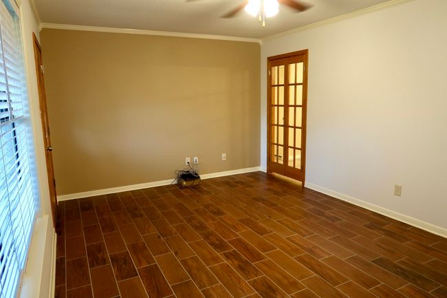5263 Old Highway 87, House other with 3 bedrooms, 2 bathrooms and null parking in Orange TX | Image 6