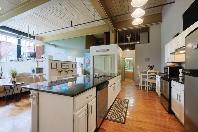APT-103 - 685 Social St, Condo with 2 bedrooms, 2 bathrooms and null parking in Woonsocket RI | Image 10
