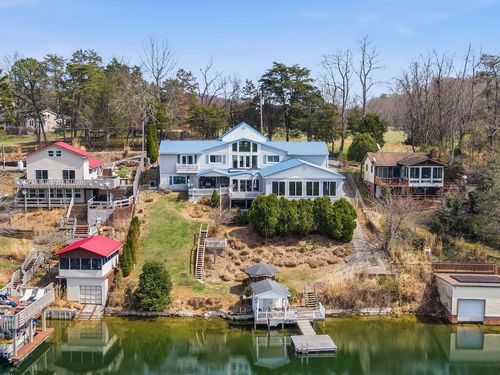 4983 Blue Sky Ln, Dublin, VA, 24084-5407 | Card Image